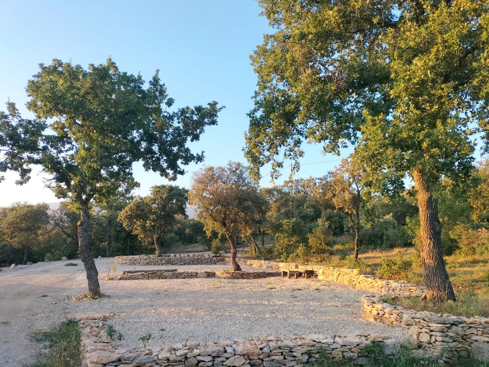 Aire camping-car  Villes-sur-Auzon (84570) - Photo 19
